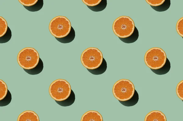 Фруктовый Узор Оранжевые Ломтики Зеленом Фоне Пастели Модный Летний Коцепт Стоковое Фото