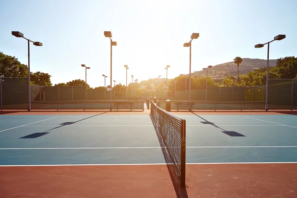 Açık Tenis Kortu kimse Malibu'da ile