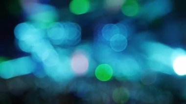 Kalabalık yapma partide konser