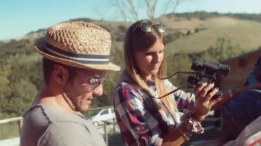 Kontrol arkadaşlar açık havada göster