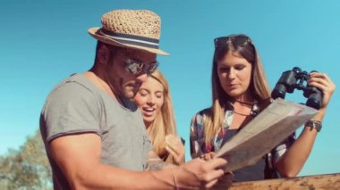 Kontrol arkadaşlar açık havada göster