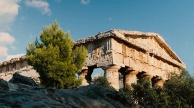 Sicilya 'daki Segesta Yunan tapınağı