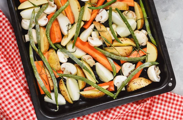 Sliced Cooking Vegetables Baking Sheet Roasted Top View — Stock Photo, Image