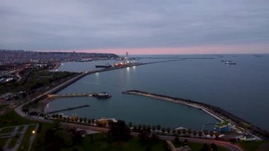 Samsun Şehir Merkezi 'ndeki limanın havadan görüntüsü