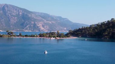 Oludeniz Mavi Gölü 'nün havadan görünüşü
