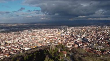 Kutahya Kalesi 'nden Kutahya şehrinin hava görüntüsü