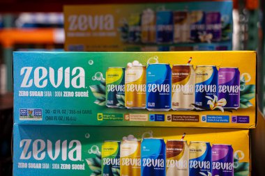 Zevia sıfır şekerli soda paketi görüntüsü. Toronto, Kanada - 26 Kasım 2025.