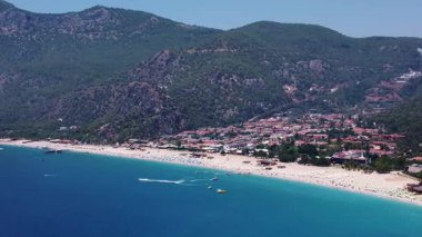 Oludeniz 'de Belcegiz Körfezi ve Belcekiz Sahili' nin havadan görüntüsü