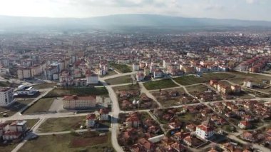 Kentsel manzaralı Corum şehir merkezinin hava görüntüsü