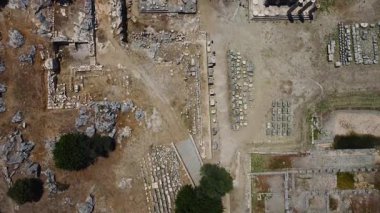 Leton 'un havadan görünüşü antik Yunan kentinin kalıntıları