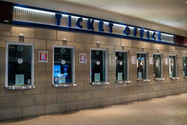 Scotiabank Arena 'daki bilet gişesi manzarası. Toronto, Kanada - 29 Kasım 2025.