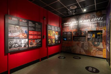 Diefenbunker Kanada 'nın Soğuk Savaş Müzesi' nin iç manzarası. Ottawa, Kanada - 17 Aralık 2025.