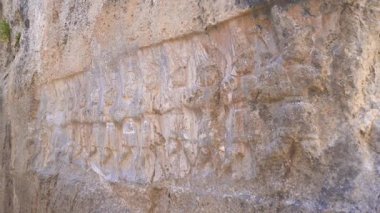 Hattusa antik kenti yakınlarındaki Yazilikaya tapınağının manzarası