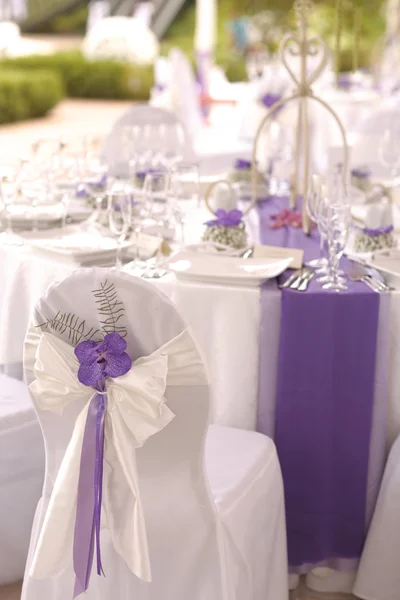 Ziyafet masa ve sandalye