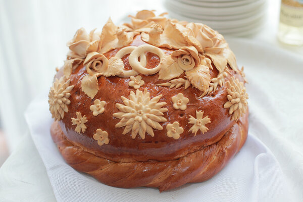 Традиционный украинский свадебный хлеб
