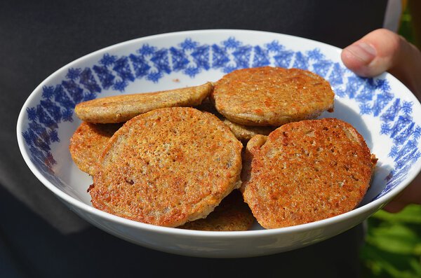 Блинчики с горохом и зеленью
