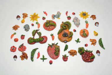 Yaz zararlıları gösteren el sanatları