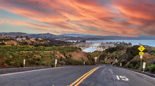 Camino Que Lleva Dana Point Harbor Atardecer Sur California — Foto de Stock