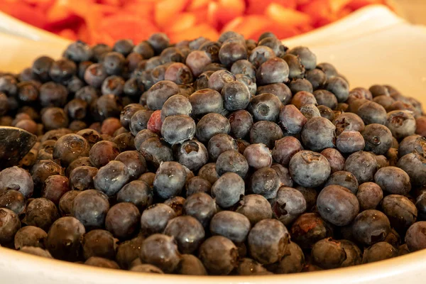 Bowl Organic Blueberries Lineup Healthy Breakfast Foods Grocery Store — Stock Photo, Image
