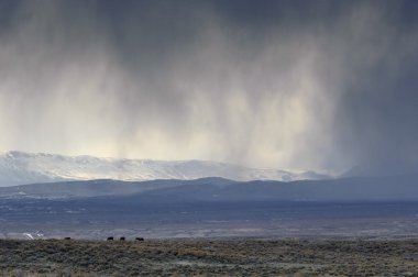 Yüksek Çöl üzerinde fırtına
