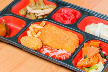 Japonya yemekleri yakın et israf.