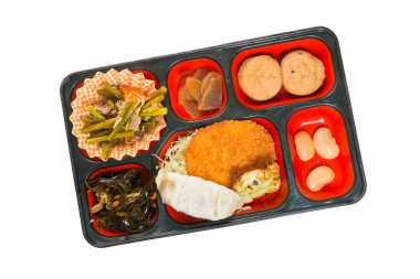 Hamur tatlısı ve diğer Japonya gıda kümesi üzerinde beyaz izole bir kutu içinde 