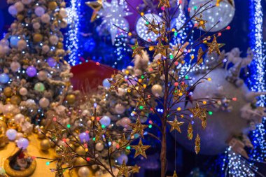 Arka plan ile dekore edilmiş ch yanıp sönen Noel tatili