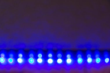 Işık doğrultusunda yol açtı, bokeh arka plan bulanıklık stili.