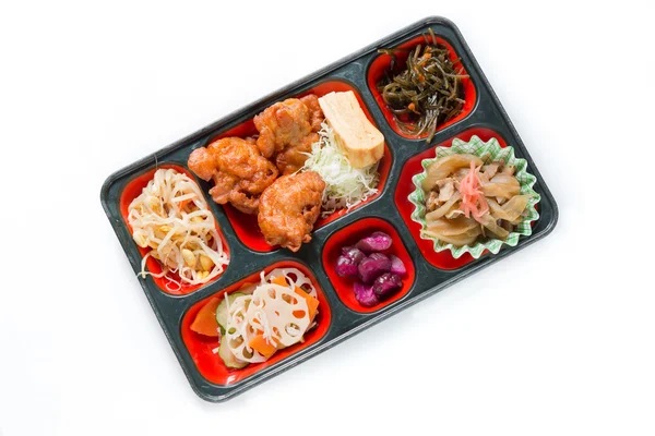 W에 고립 된 상자에 닭 튀김 등의 일본 음식 세트 — 스톡 사진