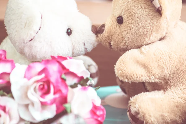 Szerelem csók, pár medve szerelmes. — Stock Fotó