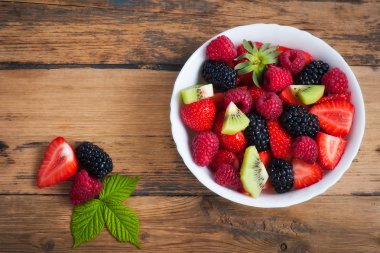 taze meyve salatası