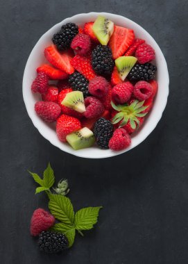 taze meyve salatası