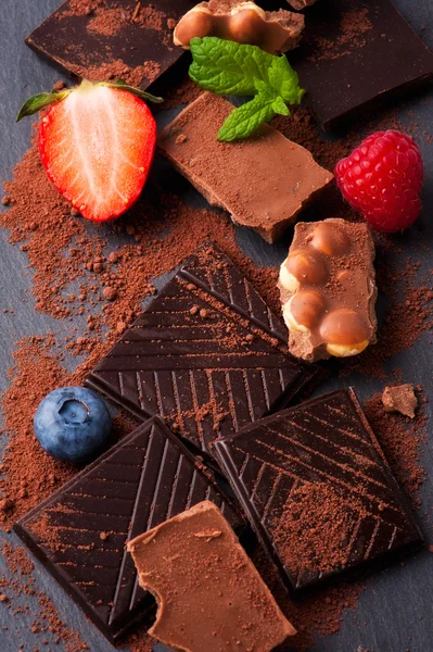 Fruits  and  chocolate — Stock Photo, Image