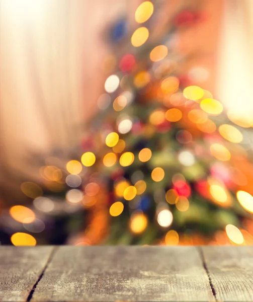 Albero di Natale con luci sfocate . — Foto Stock