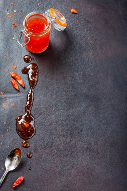 Tencerede biber sosu