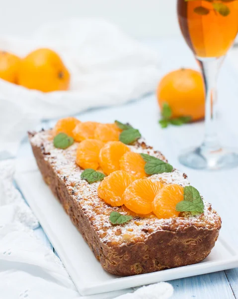Mandarin ve nane ile pasta — Stok fotoğraf