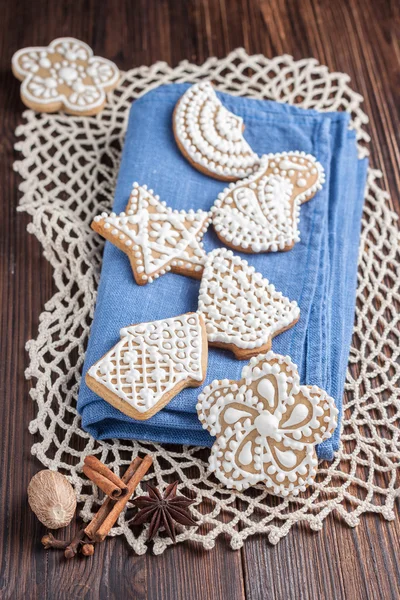 Gingerbread, icing, painting