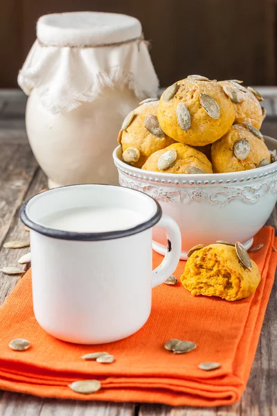 Pumpa pepparkakor. Pumpkin cookies — Stockfoto