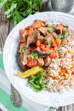 Patlıcanlı kuzu güveci.