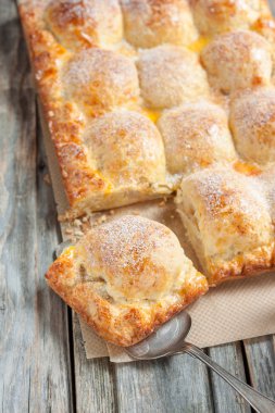 Elma ve mandalina ile pasta