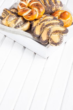 Taze beyaz ekmek rulo
