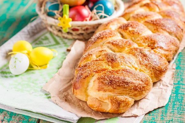 Kozunak - bolgár húsvéti kenyér — Stock Fotó