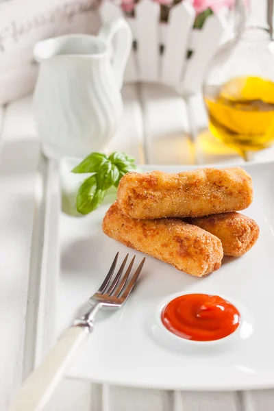 Croquetas de pollo con queso — Foto de Stock