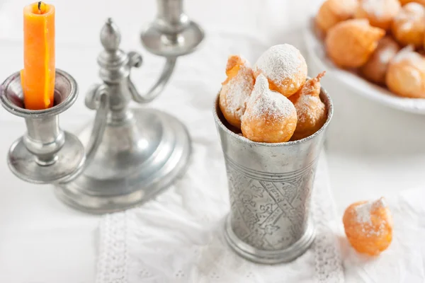 Donuts con azúcar en polvo —  Fotos de Stock