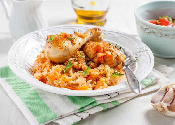 Arroz con pollo y verduras — Foto de Stock