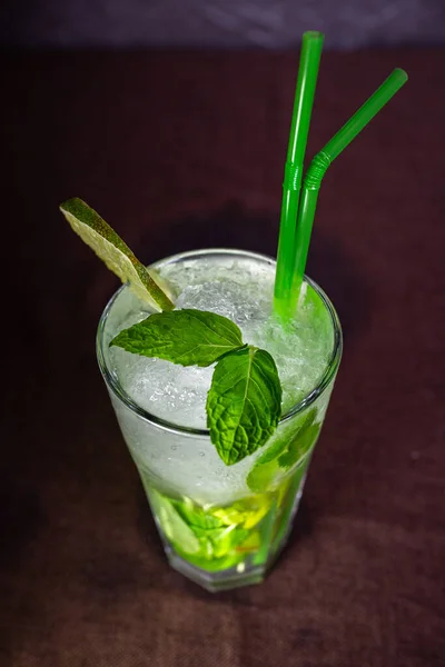 Mahito Ice Mint Lime Refreshing Drink — Stock Photo, Image