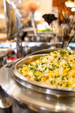 Mısır ve pirinç Kafede açık büfe.