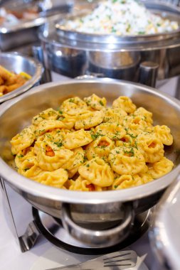 # Manta vatozları, kabak ve yeşillikler bir tabakta #.