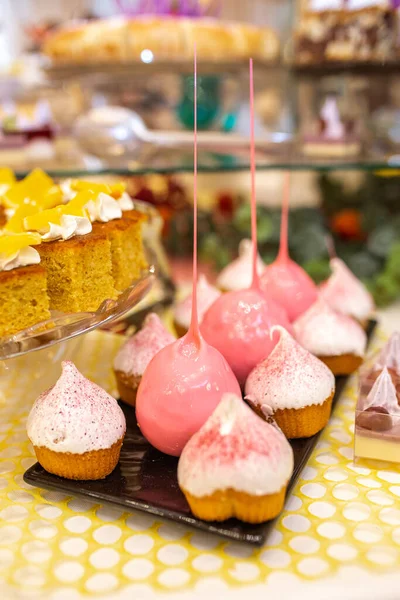 Cupcakes Pommes Caramel Rose Lors Une Fête Enfants — Photo