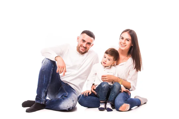 Mutlu bir aile: Anne, baba ve oğul — Stok fotoğraf